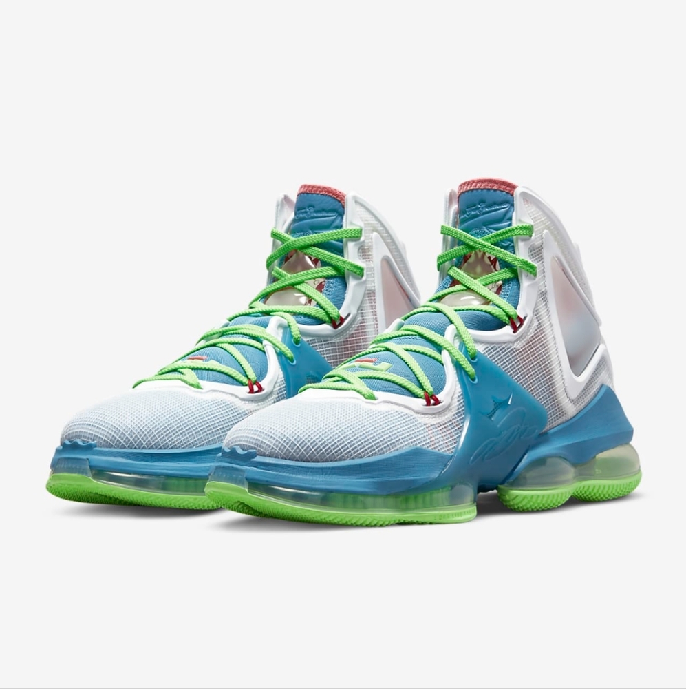 Nike Lebron 19 6Y